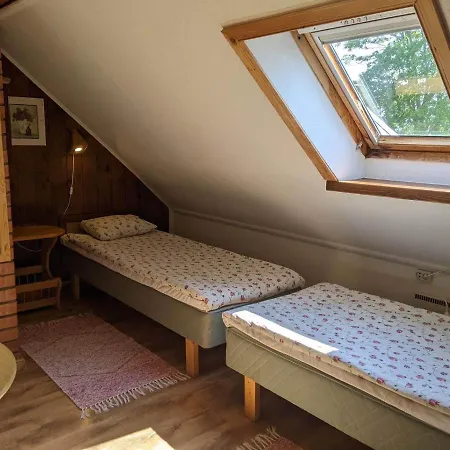 Parna & Guest house