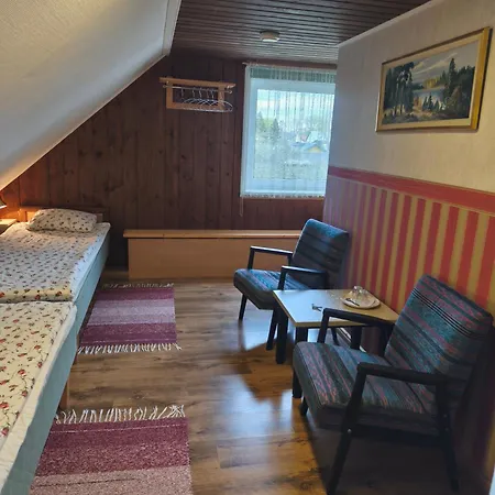 Parna & * Kuressaare