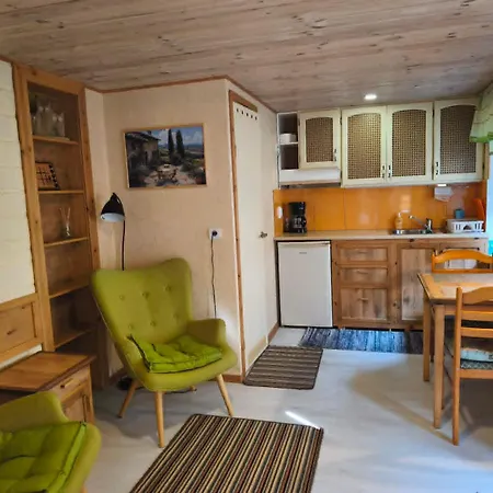 Konukevi Paerna & Kuressaare