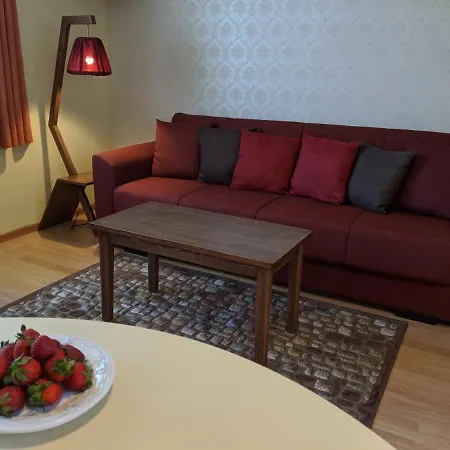 Guest house Parna & *