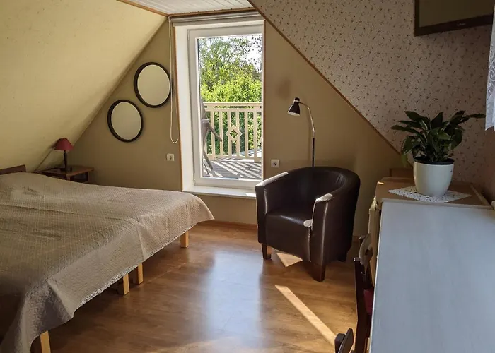 Affittacamere Paerna & *