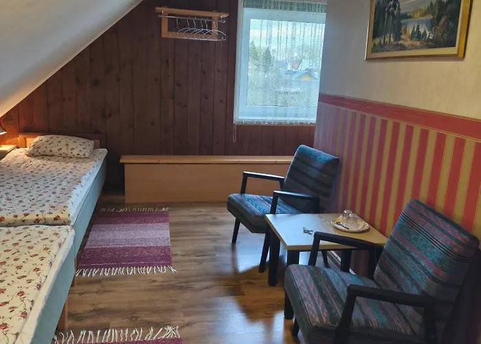 Paerna & * Kuressaare