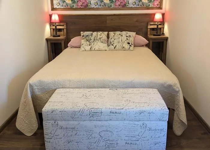 Affittacamere Paerna & *