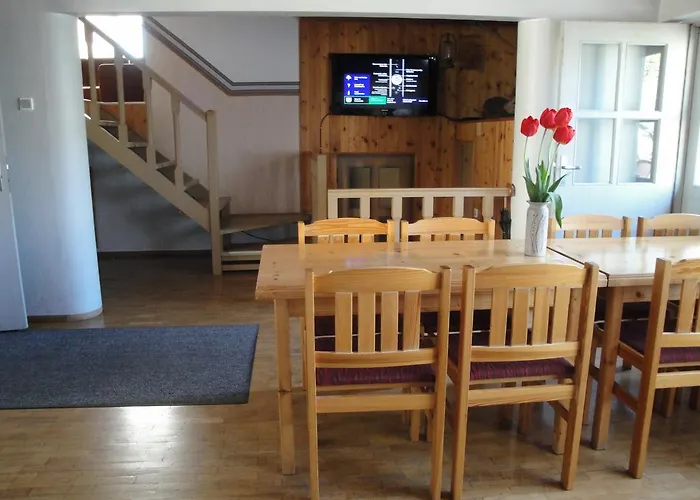 Affittacamere Paerna & *